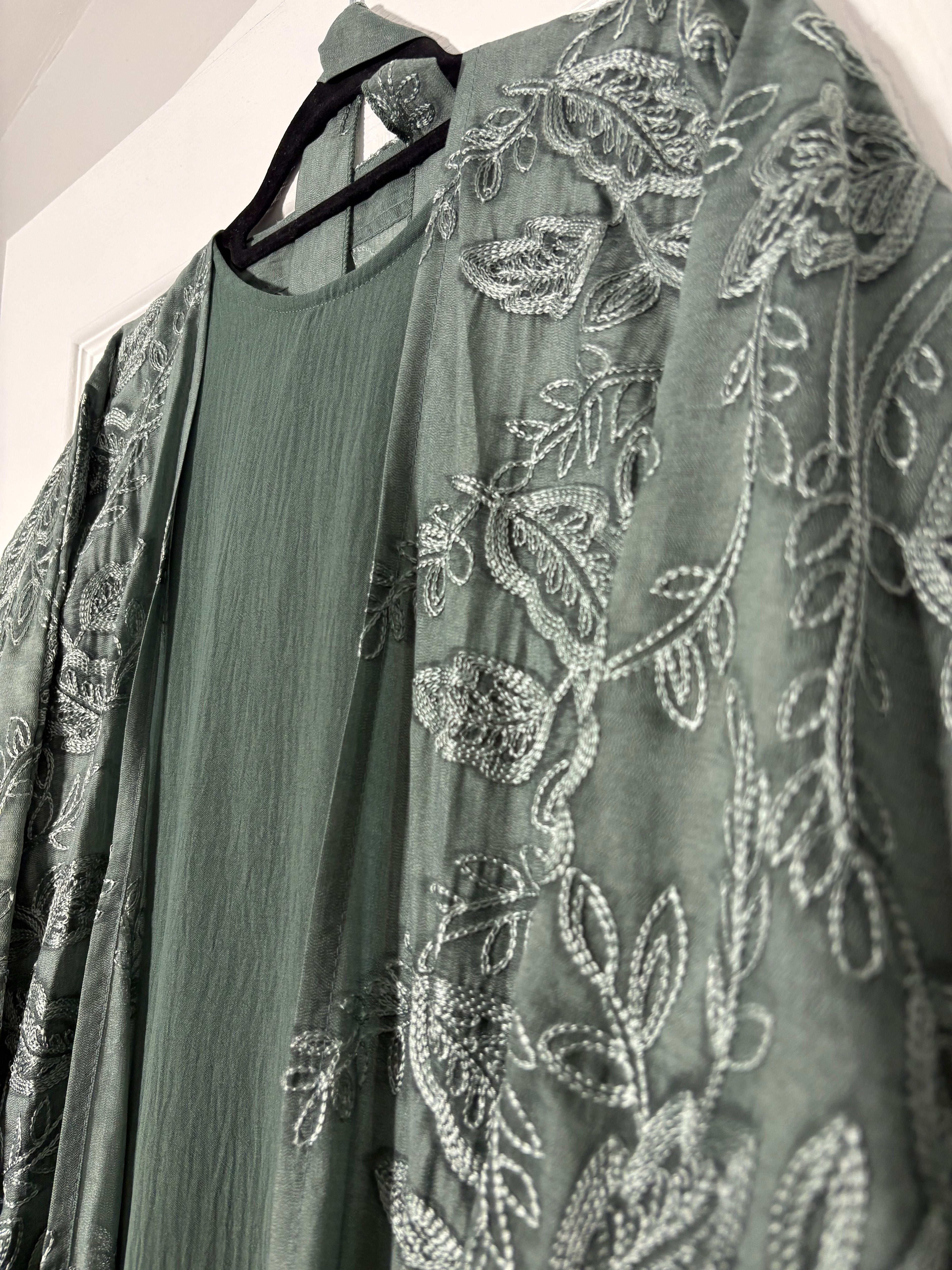 Hina Abaya- Textured Cotton Abaya set